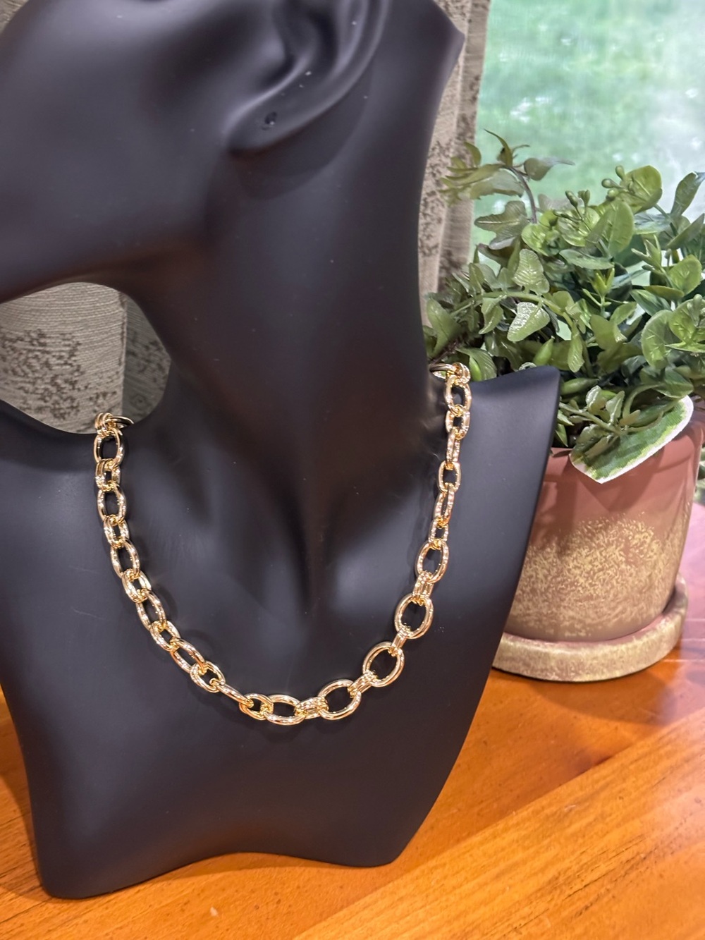 Polished Gold Link Chain Necklace-18 inch